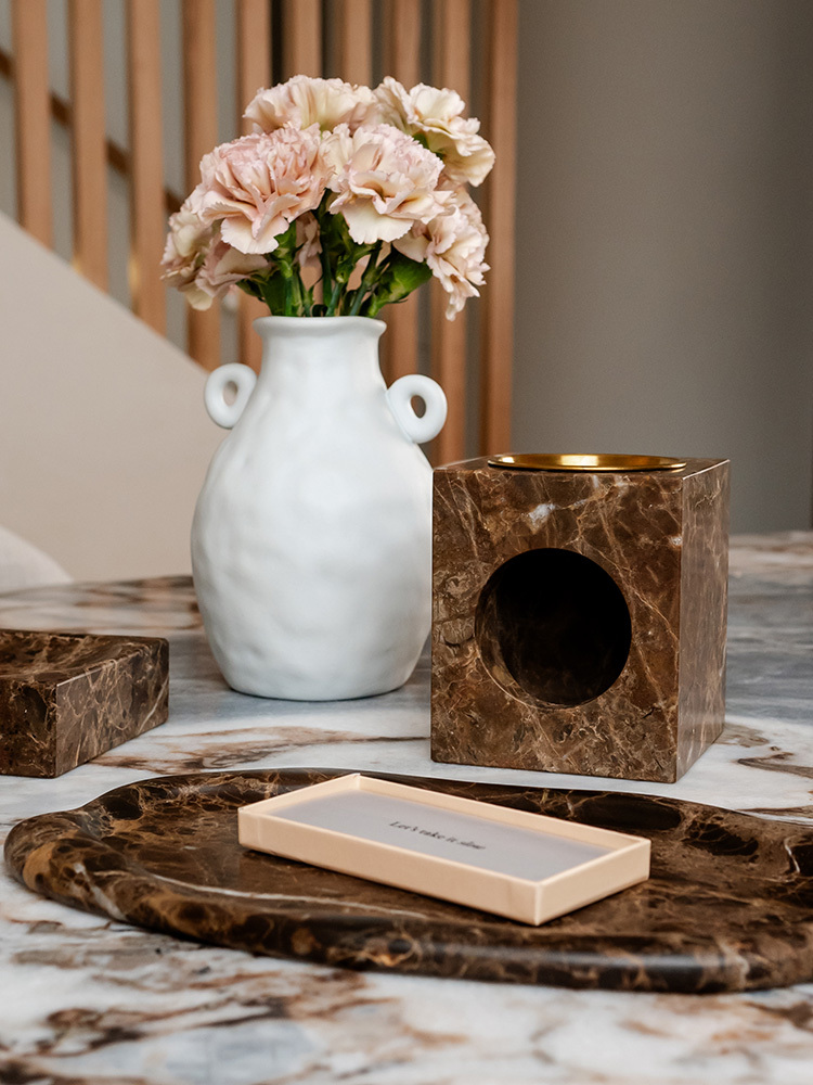 Mika Tealight Oil Burner in Marble - Dark Emperador